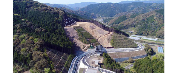 高知県 (株)土居建設 様｜ICTソリューション｜コマツ