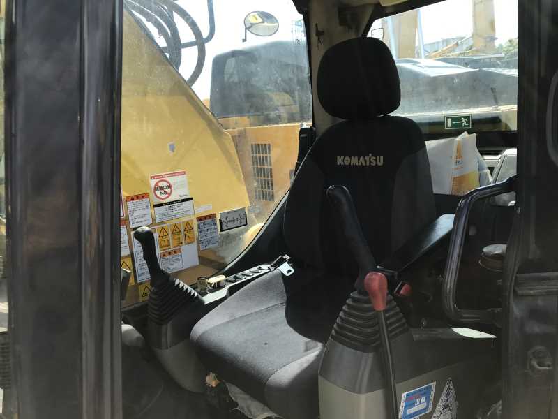 中古車情報 PC228US-11｜商品情報｜コマツカスタマーサポート